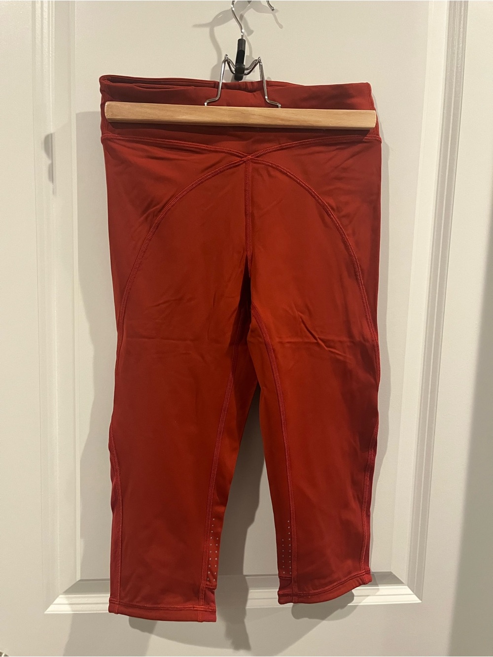 Lululemon Pace Rival Women’s Brick Red Cropped Pull-On Leggings Sz Small